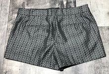 Load image into Gallery viewer, Michael Kors black/grey high rise shorts - Hers size 8
