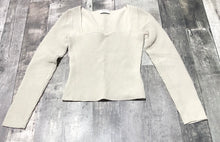 Load image into Gallery viewer, Babaton cream long sleeve ribbed top - Hers size S
