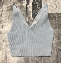 Load image into Gallery viewer, Babaton grey cropped ribbed tank top - Hers size 2XS
