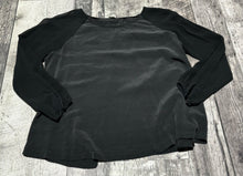 Load image into Gallery viewer, Wilfred dark grey/black blouse - Hers size XS
