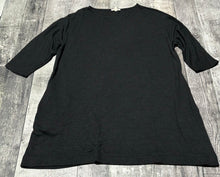 Load image into Gallery viewer, Wilfred Free black tunic shirt - Hers size S
