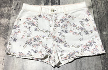 Load image into Gallery viewer, Rag &amp; Bone white/pink/purple high rise denim shorts - Hers size 29

