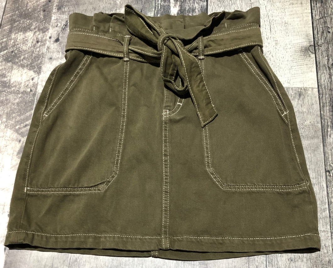 Free People green paper bag skirt - Hers size 4