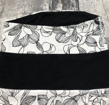 Load image into Gallery viewer, lululemon black/white strapless dress - Hers size approx S
