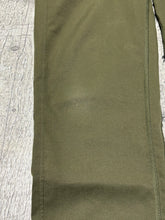 Load image into Gallery viewer, lululemon green mid rise pants - Hers size approx S
