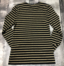 Load image into Gallery viewer, Ralph Lauren black/gold long sleeve - Hers size M
