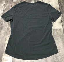 Load image into Gallery viewer, lululemon grey athletic tshirt - His size approx M
