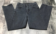 Load image into Gallery viewer, Denim Forum dark grey high rise straight jeans - Hers size 23
