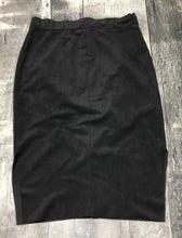 Load image into Gallery viewer, Wilfred Free black fake suede skirt - Hers size 2
