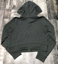 Load image into Gallery viewer, Tna grey crop zip up hoodie - Hers size M
