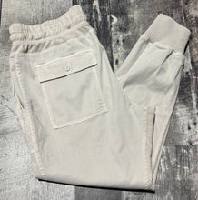 Load image into Gallery viewer, James Perse cream pants - Hers size 3
