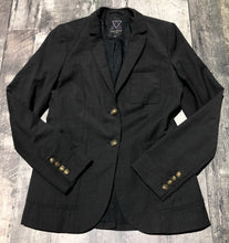 Load image into Gallery viewer, Talula black blazer - Hers size 6
