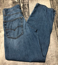 Load image into Gallery viewer, Levi’s blue high rise baggy dad jeans - Hers size 23
