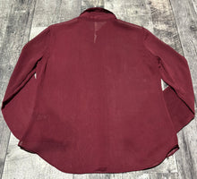 Load image into Gallery viewer, Talula burgundy sheer button up - Hers size M
