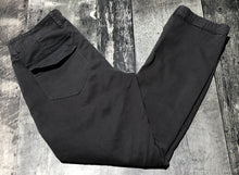 Load image into Gallery viewer, TNA grey mid rise pants - Hers size 4
