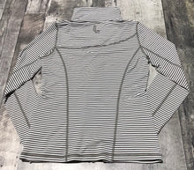 Load image into Gallery viewer, Lolë brown/white zip up light jacket - Hers size S

