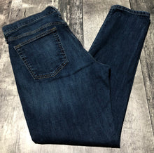 Load image into Gallery viewer, Abercrombie &amp; Fitch blue skinny jeans - His size 34x32
