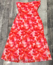 Load image into Gallery viewer, Lulus red/pink mid length sleeveless dress - Hers size M
