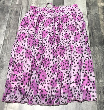 Load image into Gallery viewer, Asos lavender/purple maxi skirt - Hers size 14
