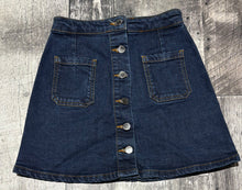 Load image into Gallery viewer, Topshop dark blue mini skirt - Hers size 25
