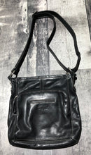 Load image into Gallery viewer, Fossil black purse
