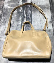 Load image into Gallery viewer, Matt &amp; Nat pale yellow purse
