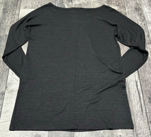 Load image into Gallery viewer, Wilfred Free black tunic - Hers size XXS
