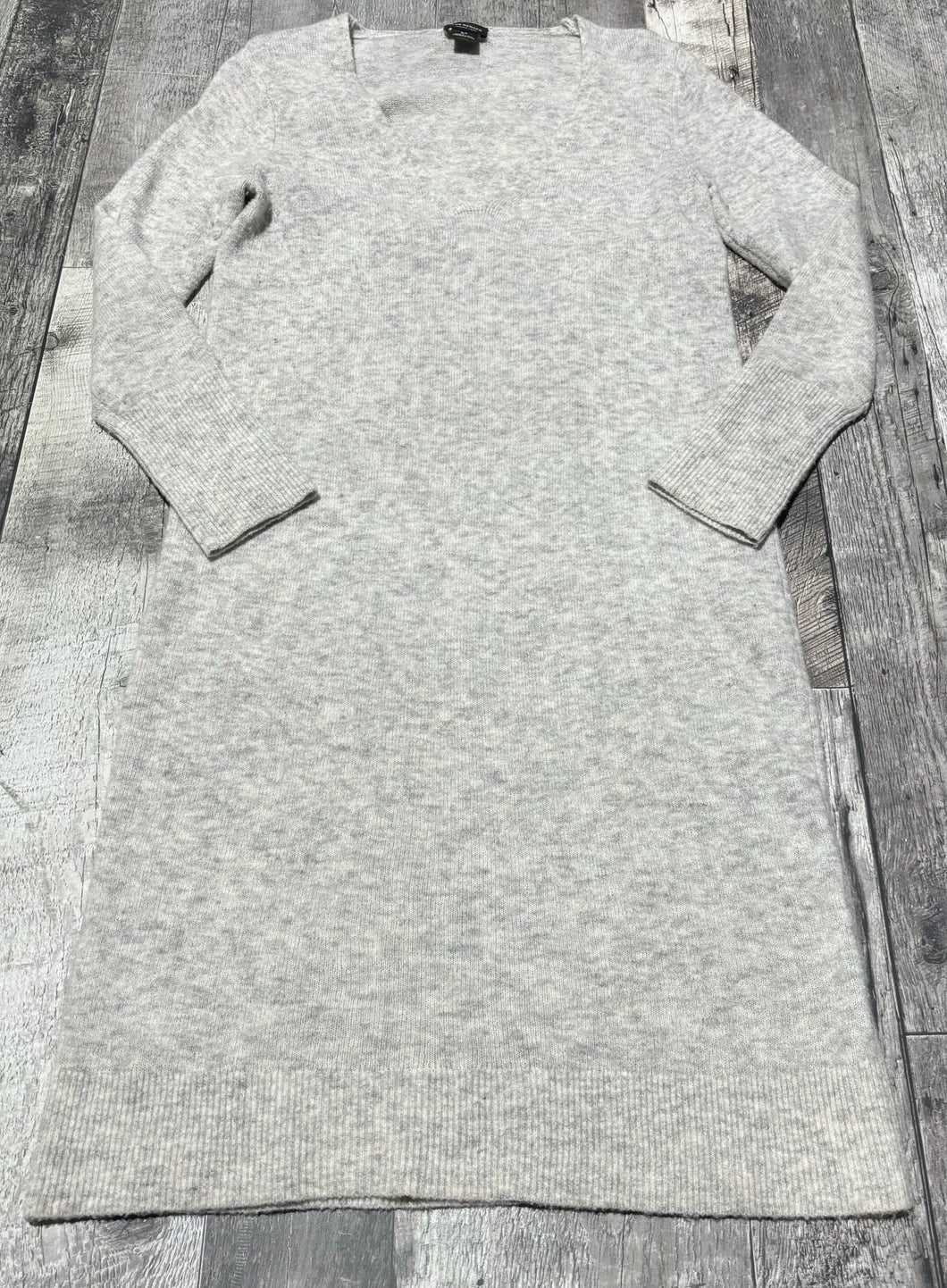 Club Monaco light grey sweater dress - Hers size S