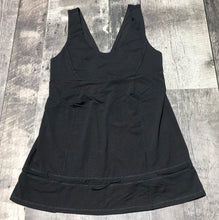 Load image into Gallery viewer, lululemon black athletic tank top - Hers size 4
