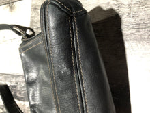 Load image into Gallery viewer, Fossil black purse
