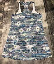 Load image into Gallery viewer, lululemon white/blue/purple tank top - Hers size approx S
