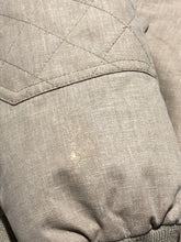Load image into Gallery viewer, Community beige winter jacket - Hers size S
