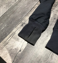 Load image into Gallery viewer, lululemon dark grey light jacket - Hers size 6
