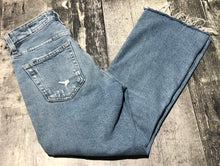 Load image into Gallery viewer, AG light blue high rise crop jeans - Hers size 25
