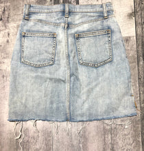 Load image into Gallery viewer, Wilfred Free light blue denim skirt - Hers size 2
