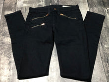 Load image into Gallery viewer, Rag &amp; Bone dark blue low rise skinny jeans - Hers size 24
