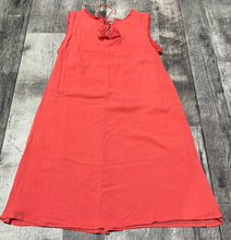 Load image into Gallery viewer, Tommy Bahama coral sleeveless dress - Hers size XS
