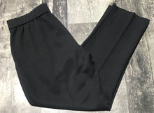 Load image into Gallery viewer, Babaton black high rise crop dress pants - Hers size 2
