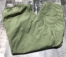 Load image into Gallery viewer, TNA green joggers - Hers size M
