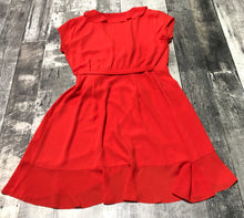 Load image into Gallery viewer, Sunday Best red wrap dress - Hers size 0
