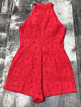 Load image into Gallery viewer, BB Dakota red romper - Hers size 0
