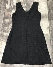 Load image into Gallery viewer, Donna black mid length dress - Hers size M
