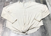 Load image into Gallery viewer, Babaton cream long sleeve shirt - Hers size S
