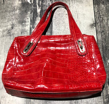 Load image into Gallery viewer, Liz Claiborne red purse
