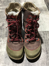 Load image into Gallery viewer, Josef Seibel brown/green/red heel boots - Hers size 41
