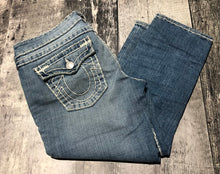 Load image into Gallery viewer, True Religion light blue low rise denim capri - Hers size 29

