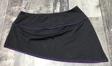 Load image into Gallery viewer, lululemon black/purple mesh mini skirt - Hers size approx S
