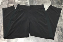 Load image into Gallery viewer, Athleta black loose work out pants - Hers size 2
