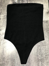 Load image into Gallery viewer, Wilfred Free black strapless body suit - Hers size M
