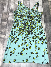 Load image into Gallery viewer, Diane von Furstenberg turquoise/green dress - Hers size 12
